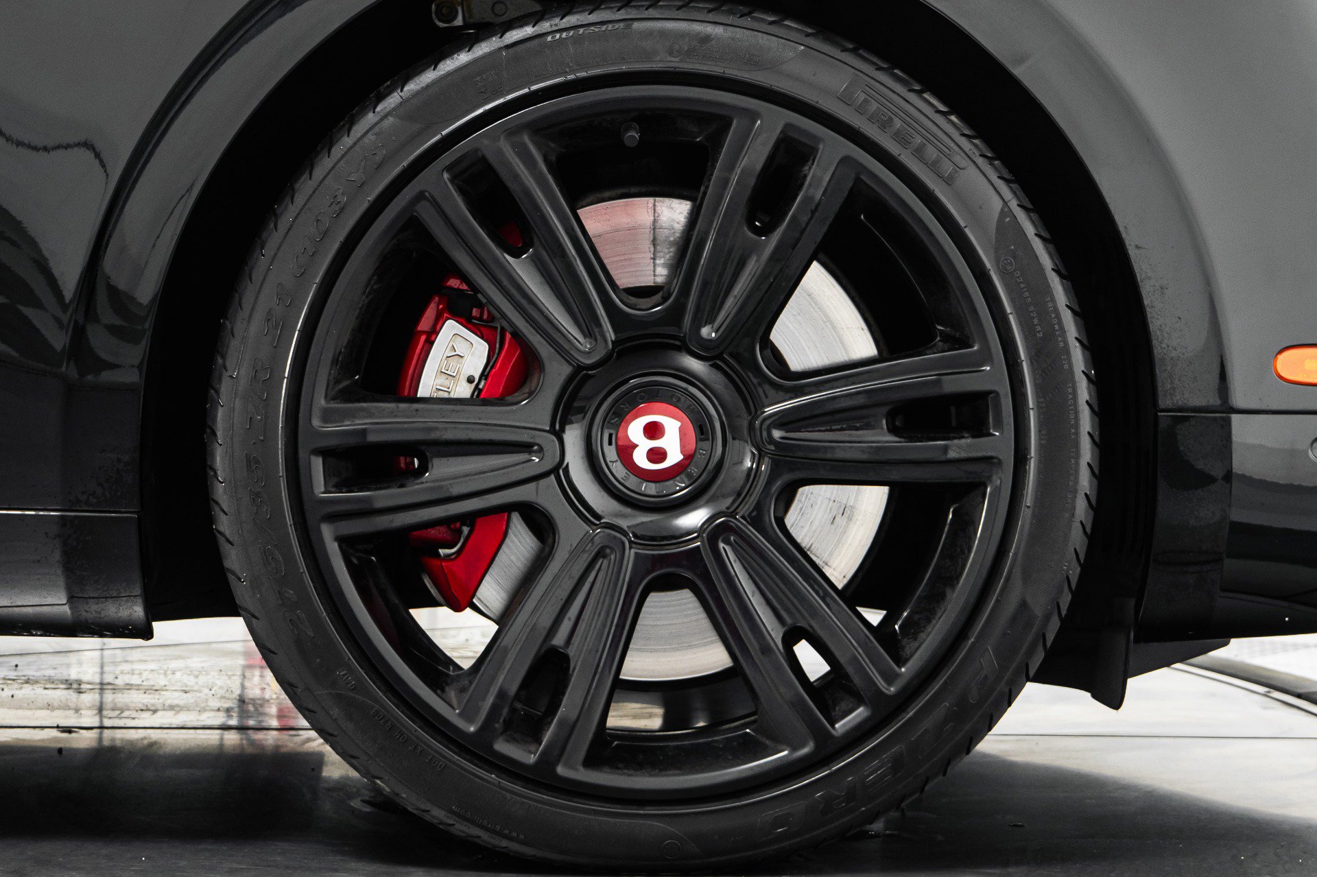 Used 2017 Bentley Flying Spur S V8 image 47