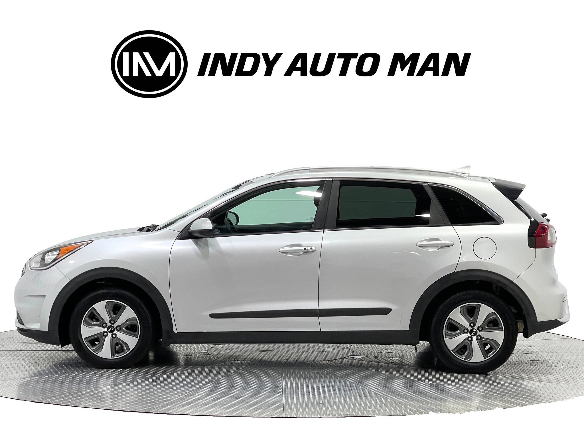 Used 2019 Kia Niro LX FWD image 7