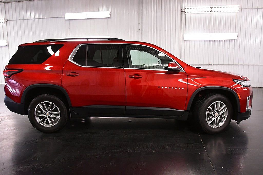 Used 2023 Chevrolet Traverse LT w/ LPO, Floor Liner Package image 8