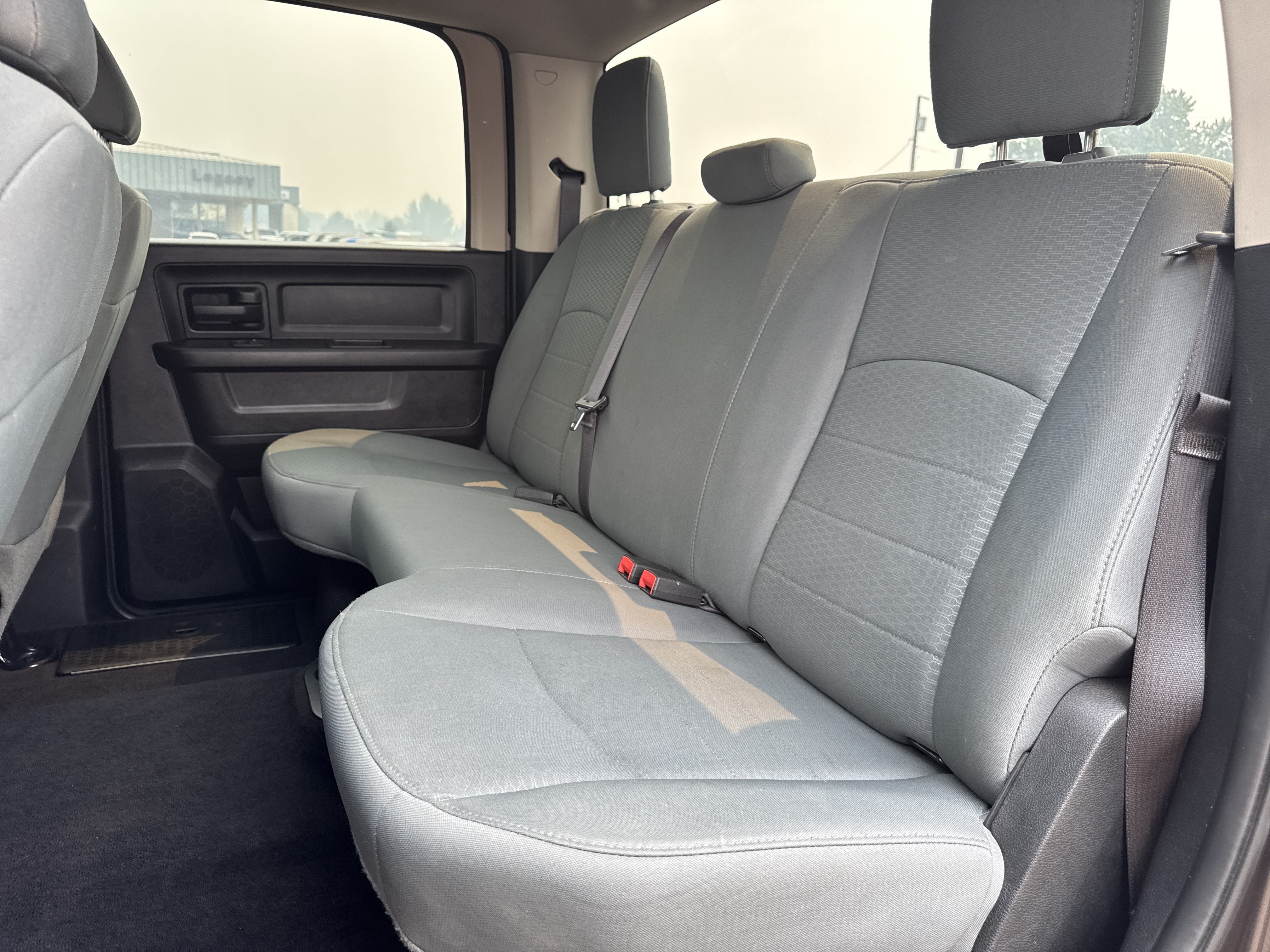 Used 2017 RAM 2500 Tradesman w/ Chrome Appearance Group AWD/4WD image 22