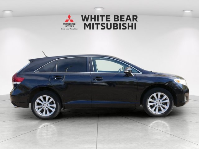 Used 2015 Toyota Venza LE FWD image 6