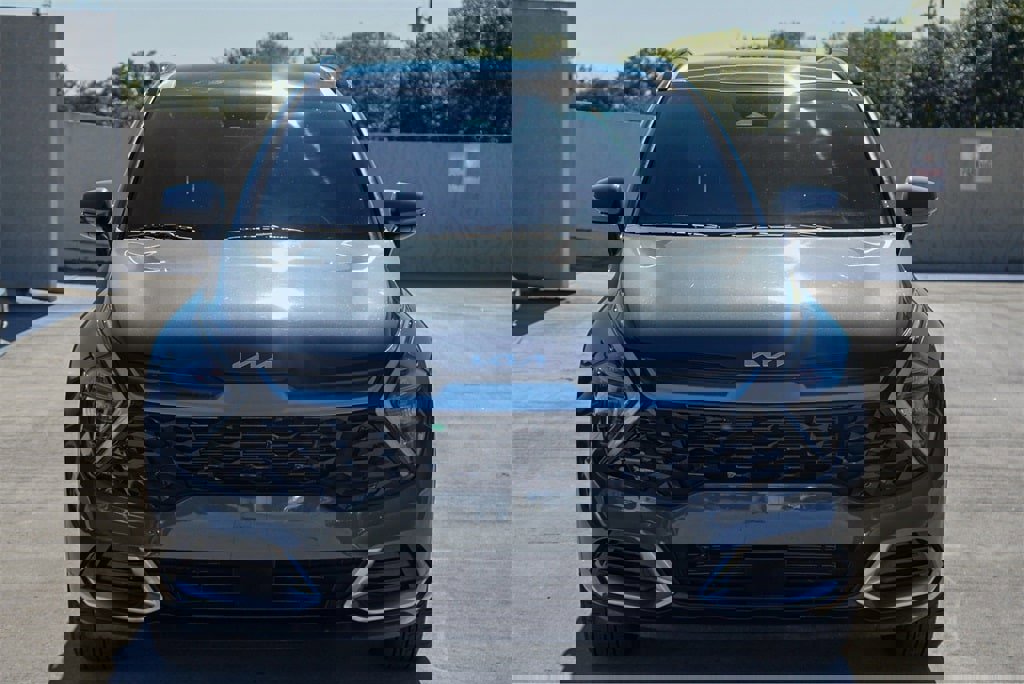 Used 2023 Kia Sportage SX image 4