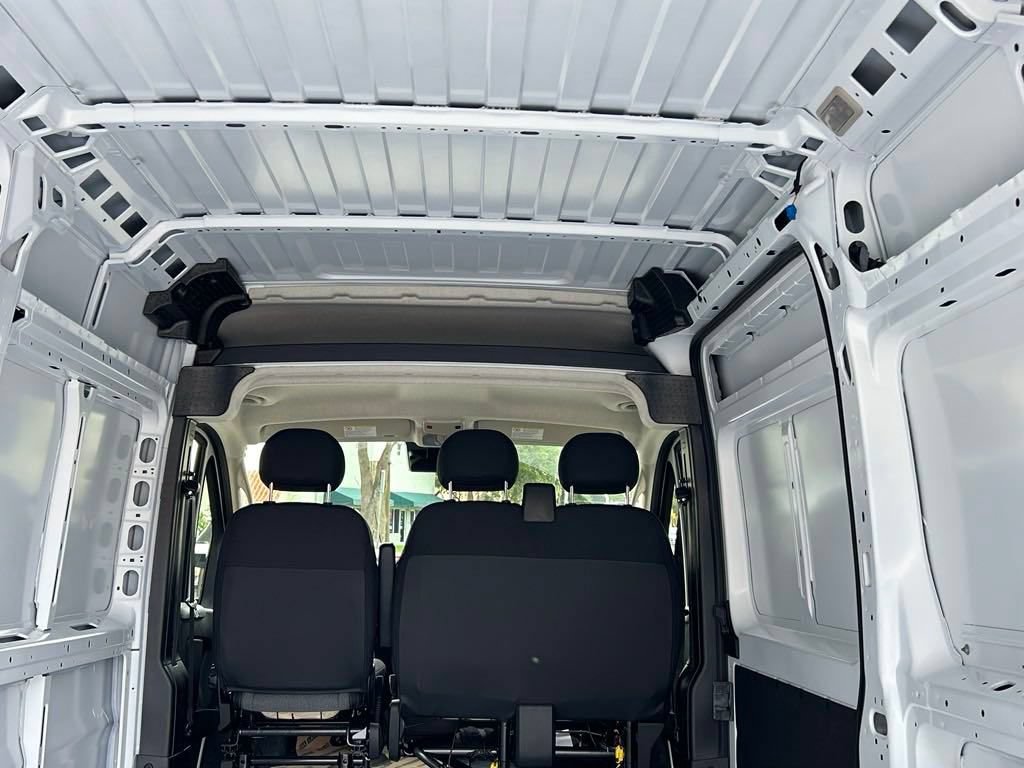 New 2024 RAM ProMaster 2500 w/ Upfitter's Prep Package FWD image 28
