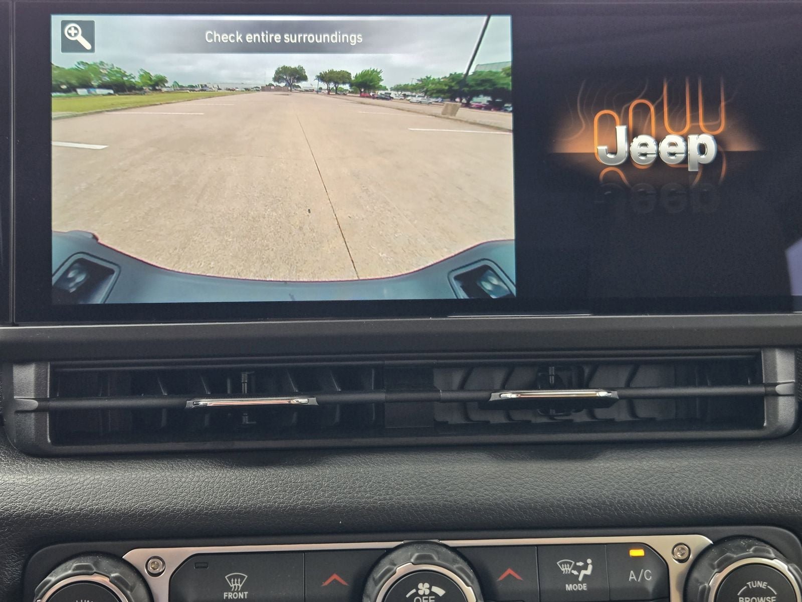 New 2026 Jeep Gladiator Willys AWD/4WD image 21