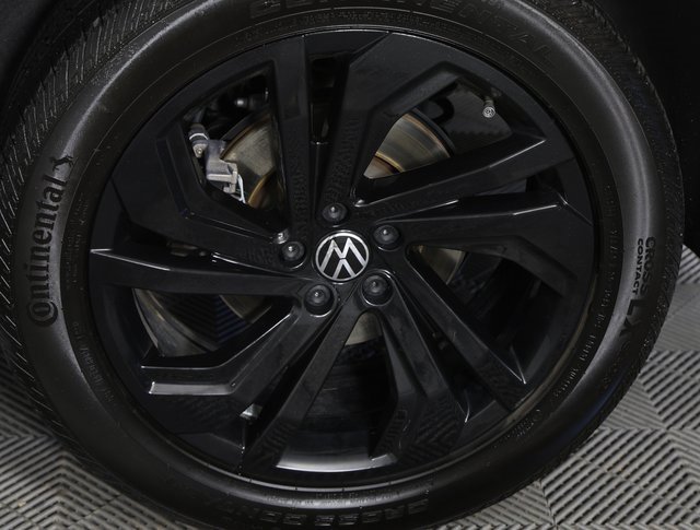 Used 2021 Volkswagen Atlas SEL R-Line image 7