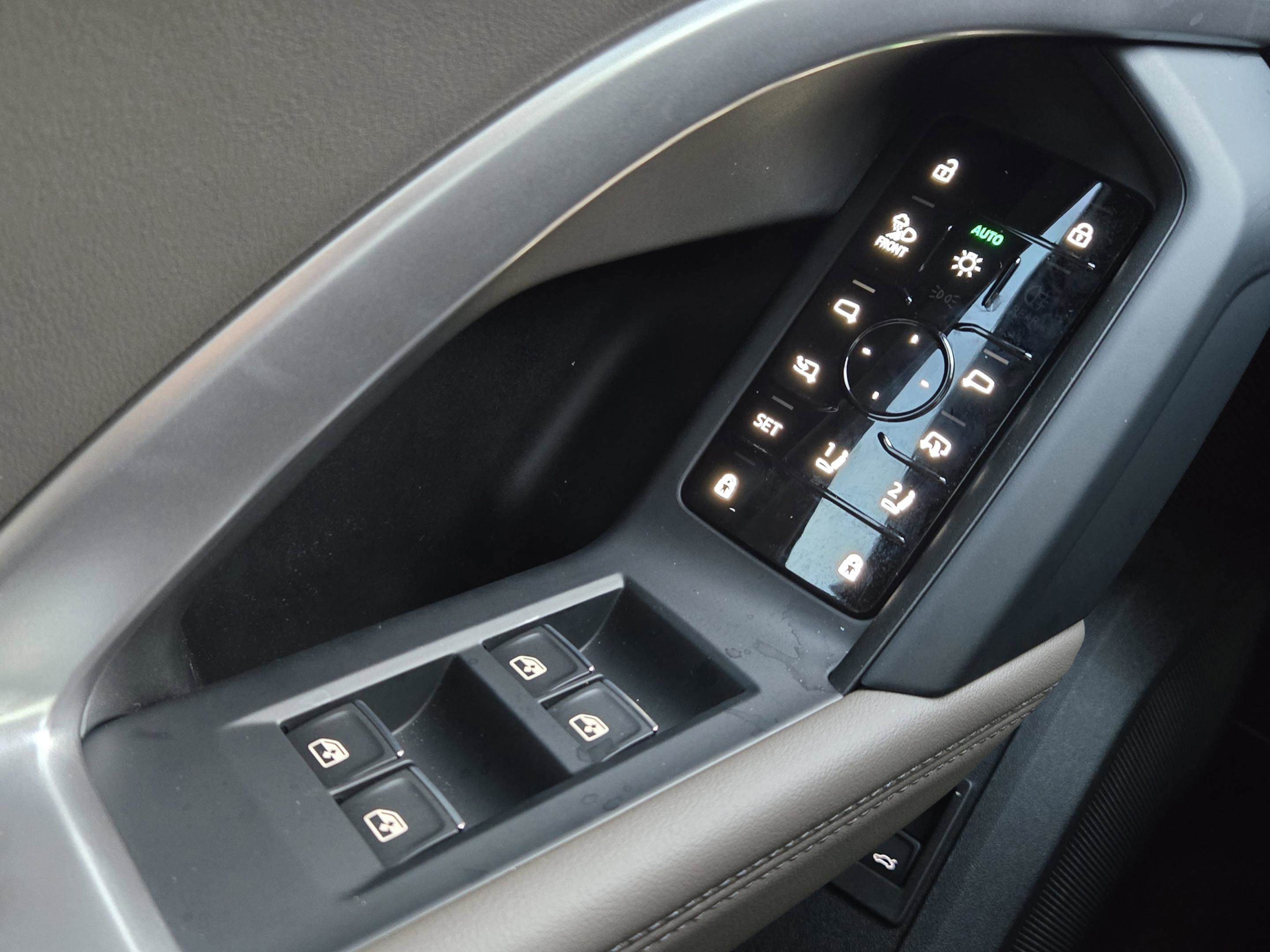 New 2025 Audi Q5 Premium Plus image 28