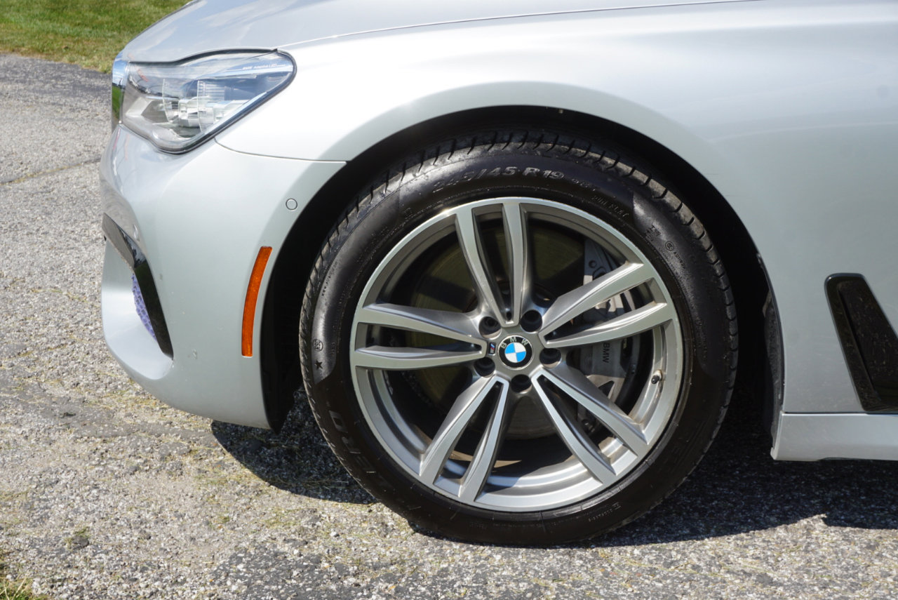 Used 2018 BMW 750i xDrive image 6