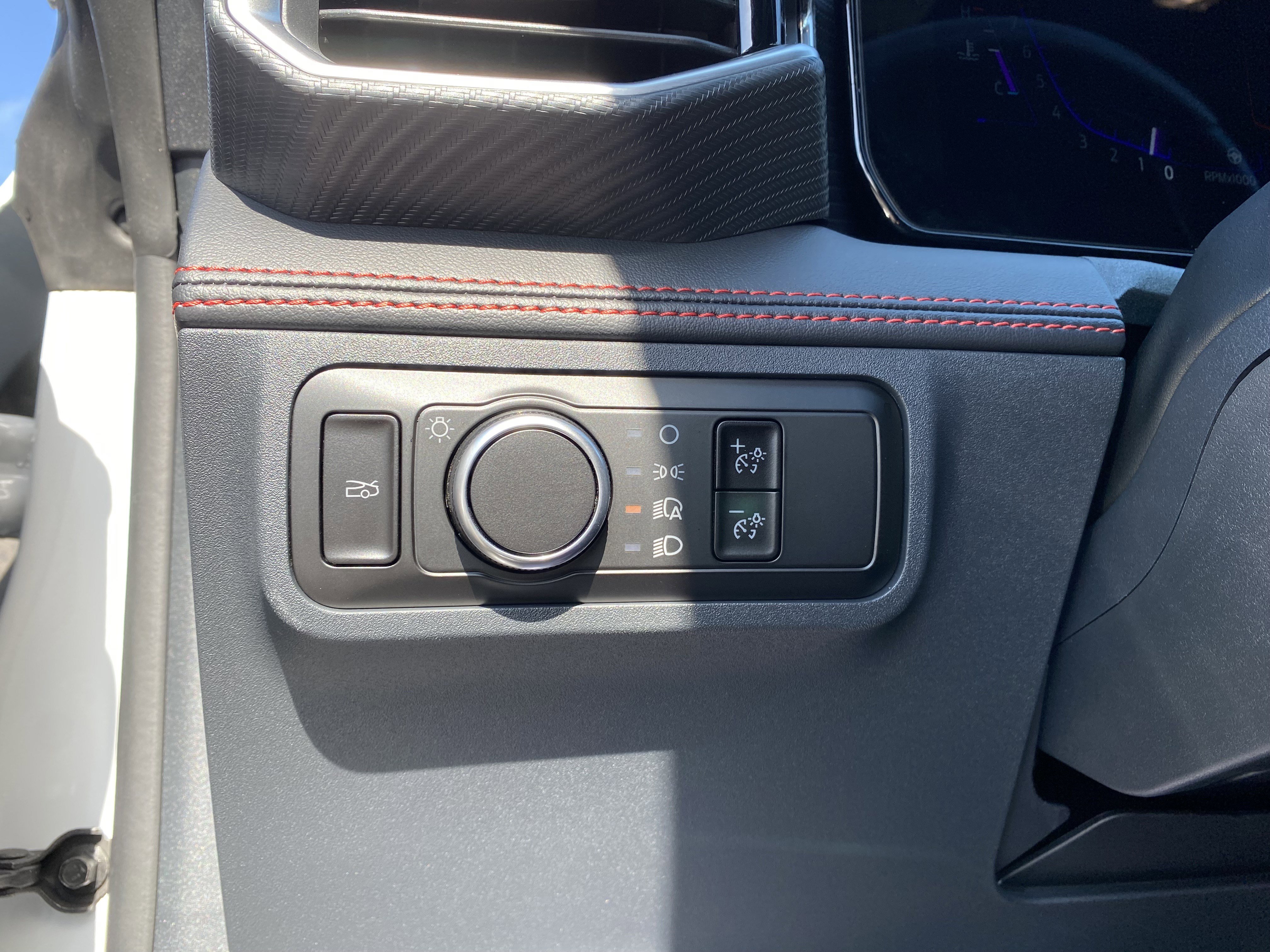 Used 2025 Ford Mustang GT Premium image 17