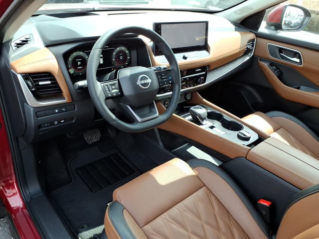 Certified 2026 Nissan Rogue Platinum w/ Platinum Premium Package image 10