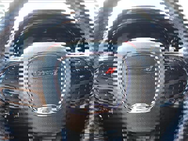 Used 2024 Dodge Durango GT image 9