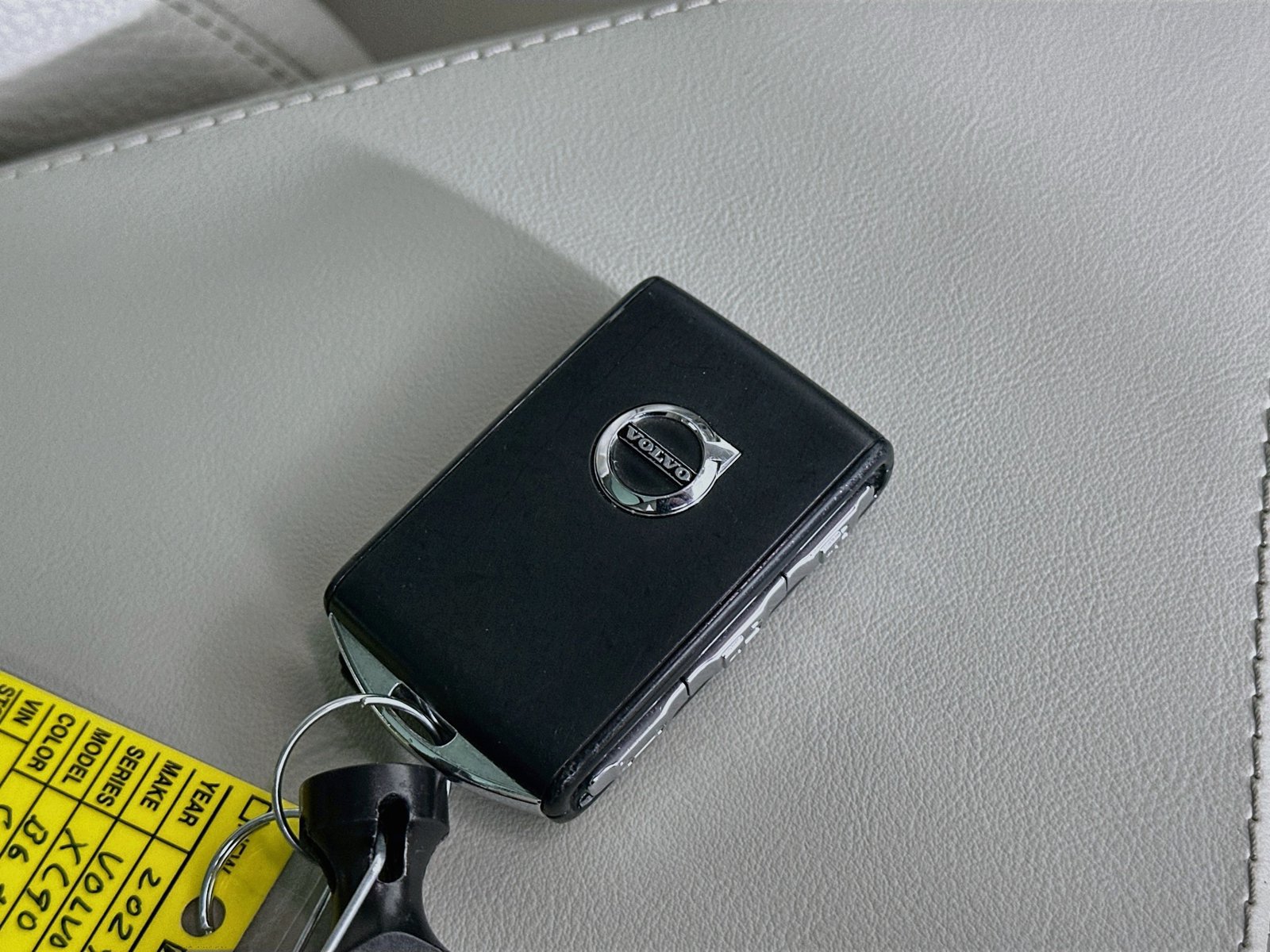 Certified 2024 Volvo XC90 B6 Plus AWD/4WD image 47
