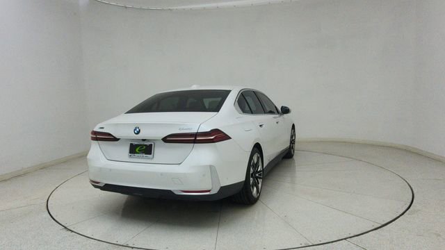 Used 2026 BMW 540i xDrive image 69