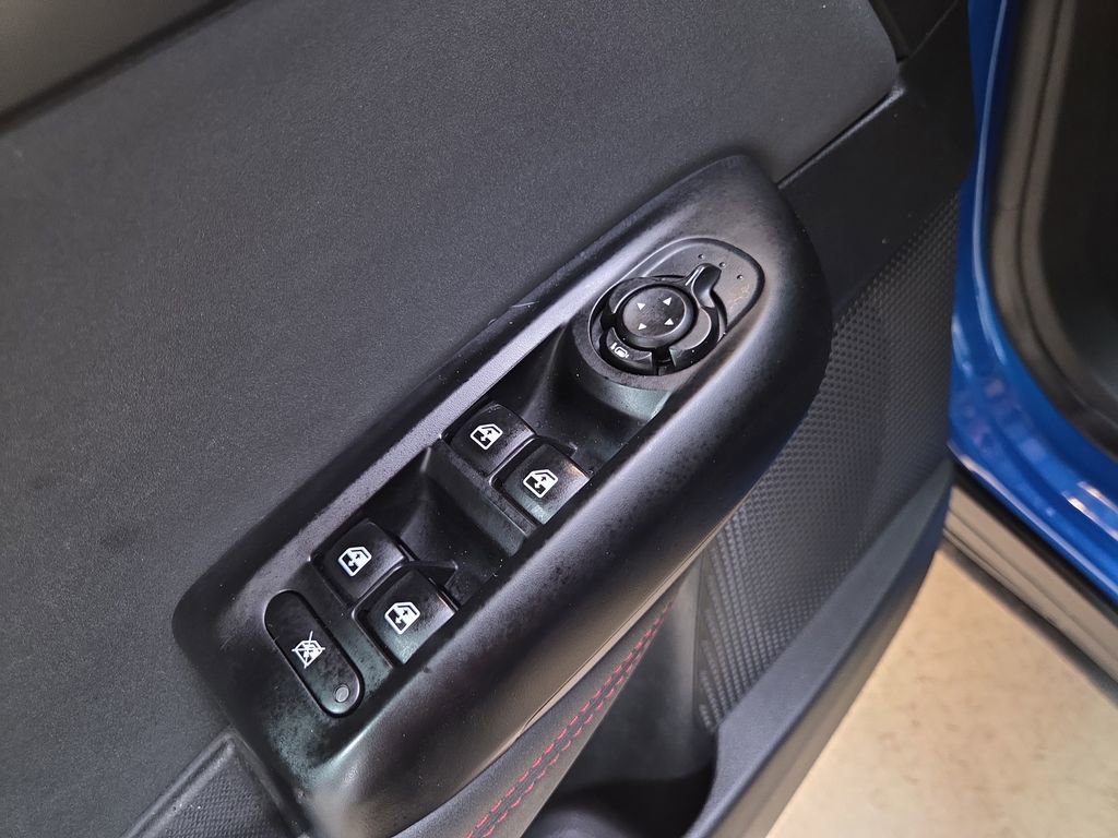 Used 2024 Dodge Hornet R/T w/ Tech Pack w/o Parking image 12