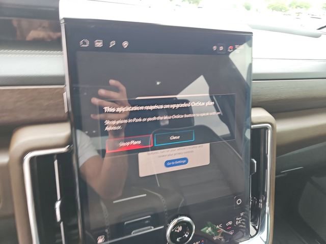Used 2025 GMC Yukon Denali Ultimate image 14