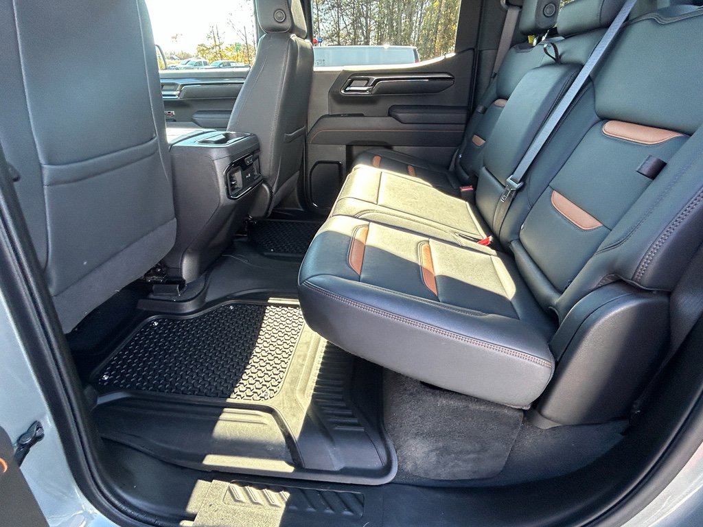 Used 2025 GMC Sierra 1500 AT4 w/ AT4 Premium Package image 27