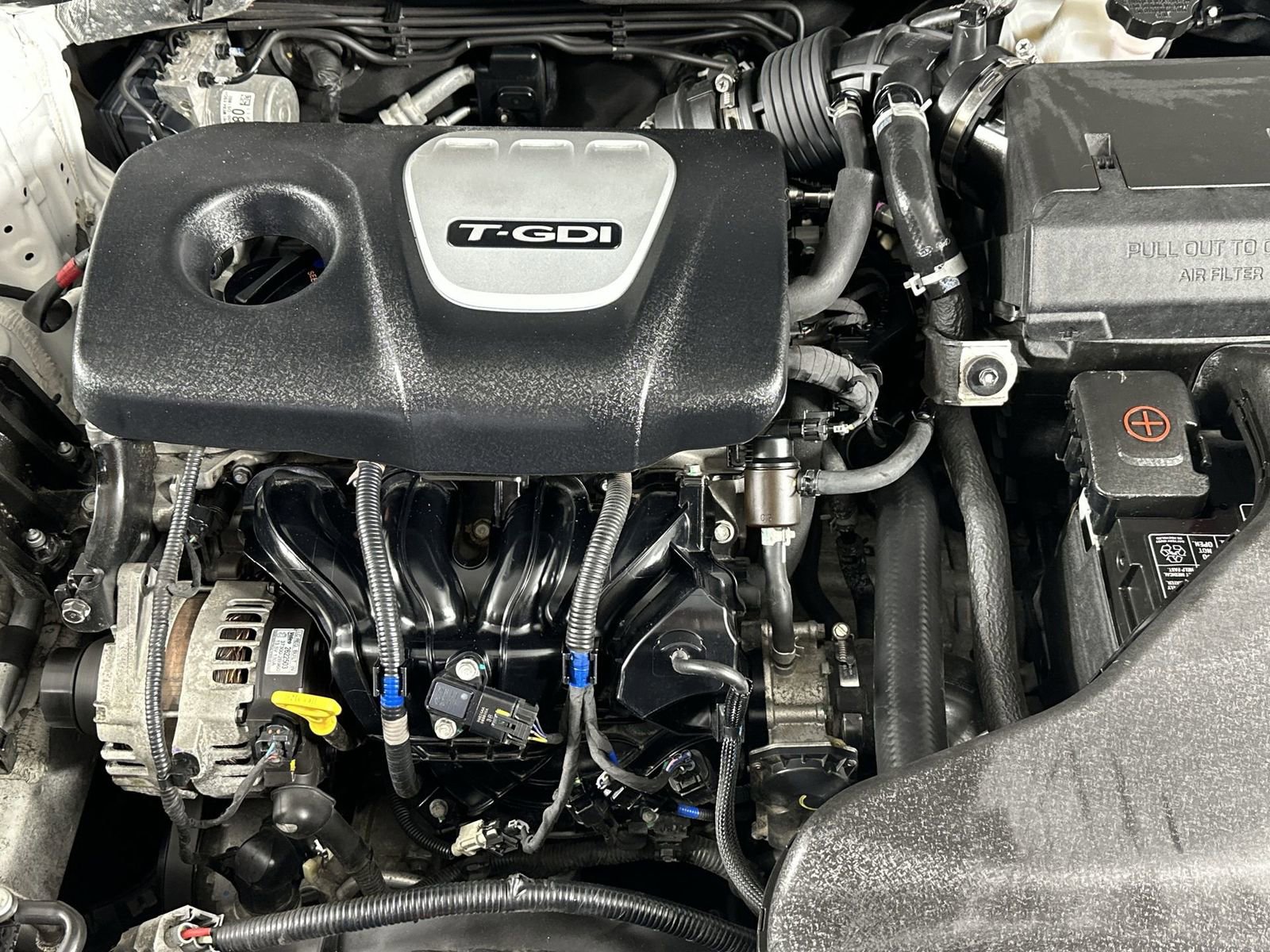 Used 2020 Kia Optima EX image 32