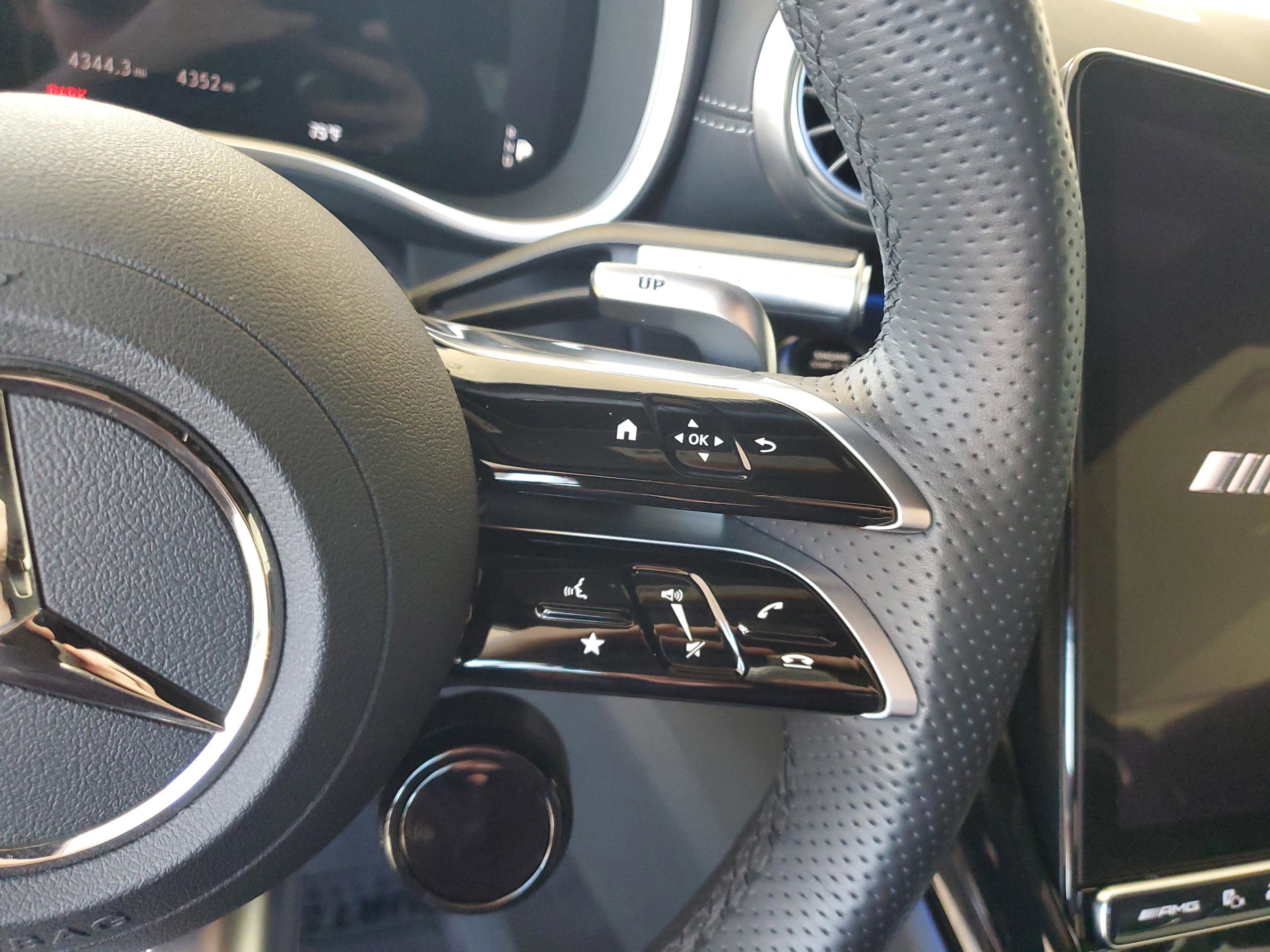 Used 2025 Mercedes-Benz SL 43 AMG image 17