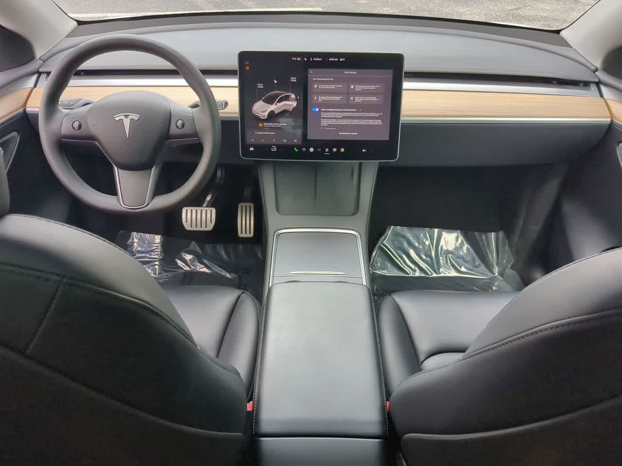 Used 2024 Tesla Model Y Performance AWD/4WD image 14