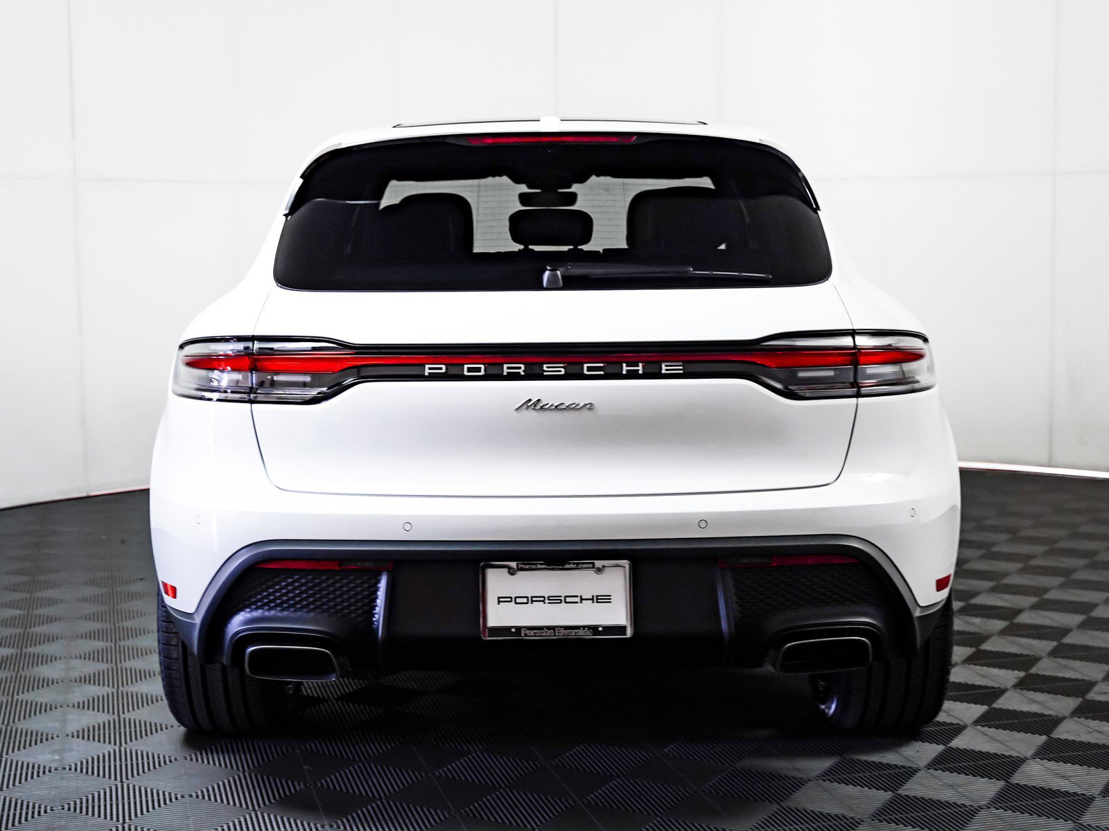 New 2026 Porsche Macan image 11