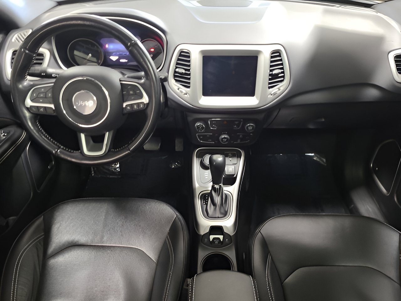 Used 2021 Jeep Compass Latitude w/ Sun and Sound Group AWD/4WD image 25