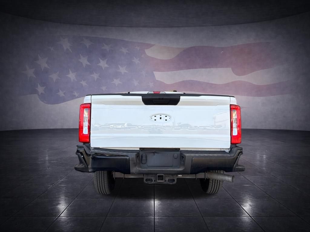 Used 2024 Ford F250 XL RWD image 3