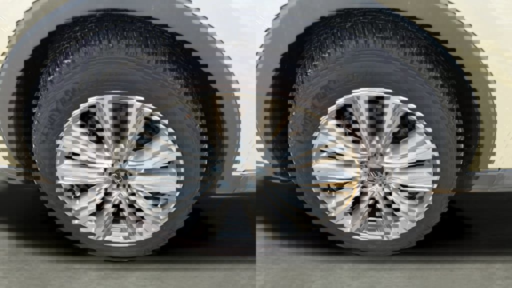 Used 2016 Lincoln MKX Reserve w/ Technology Package image 14