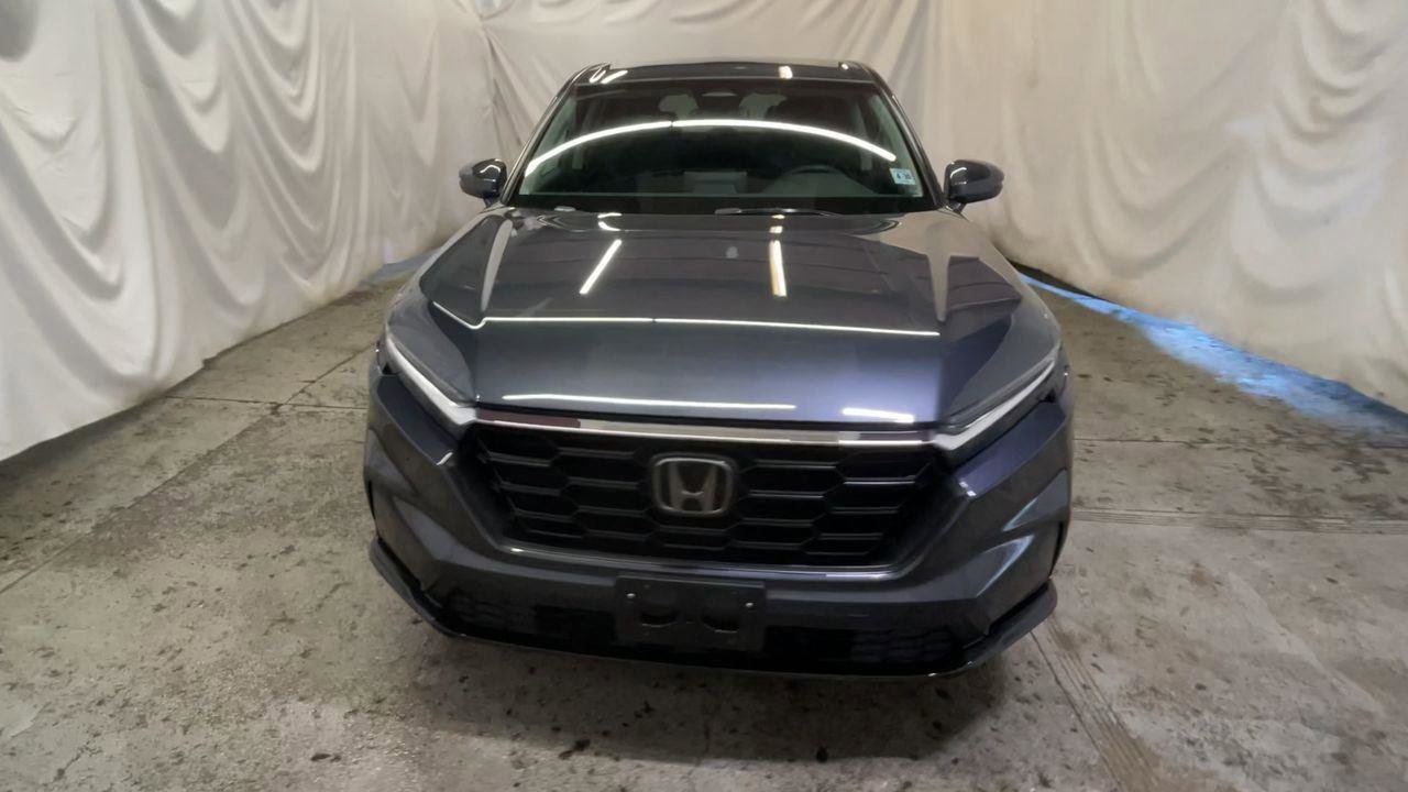 Certified 2025 Honda CR-V LX image 3