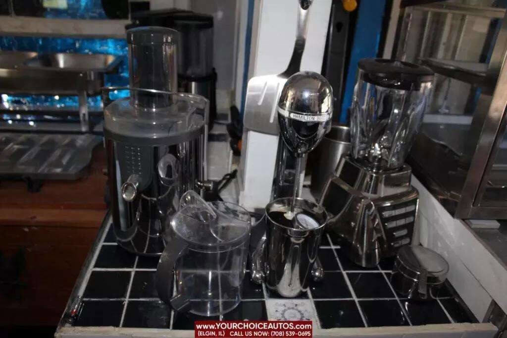 Used 2006 Ford E-450 and Econoline 450 image 27