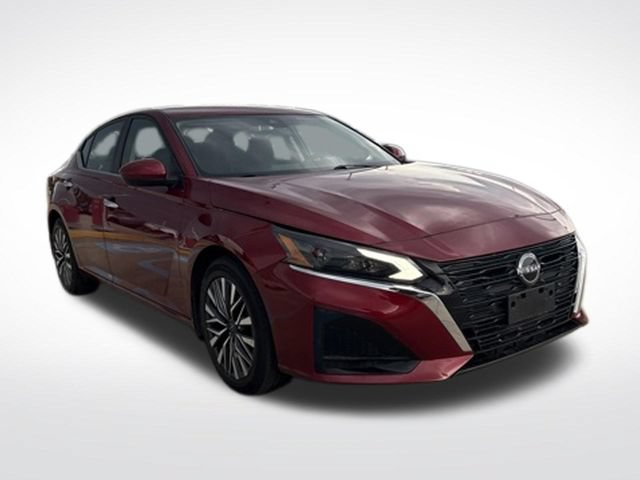 Used 2023 Nissan Altima 2.5 SV FWD image 6