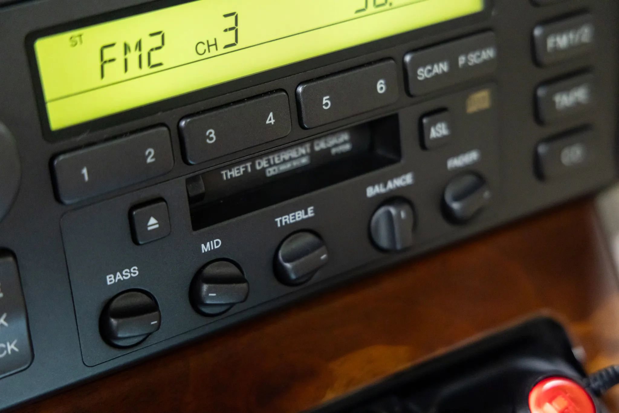 Used 1999 Lexus LS 400 image 28