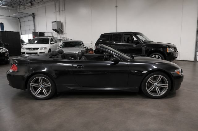Used 2007 BMW M6 Convertible RWD image 7