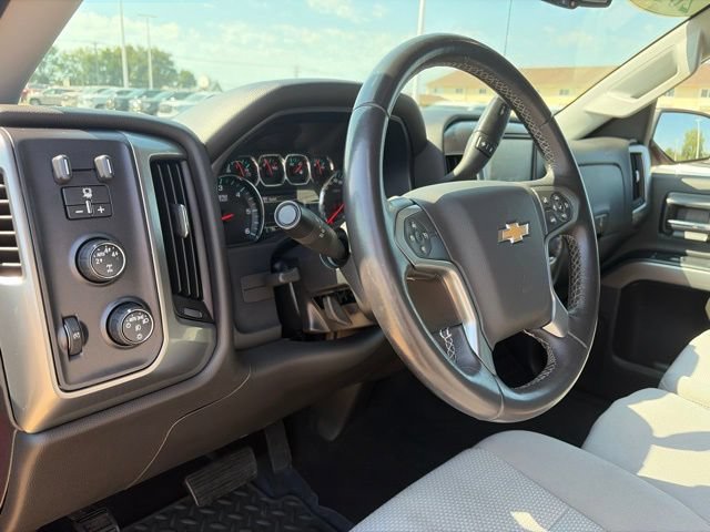 Used 2016 Chevrolet Silverado 1500 LT w/ All Star Edition AWD/4WD image 17