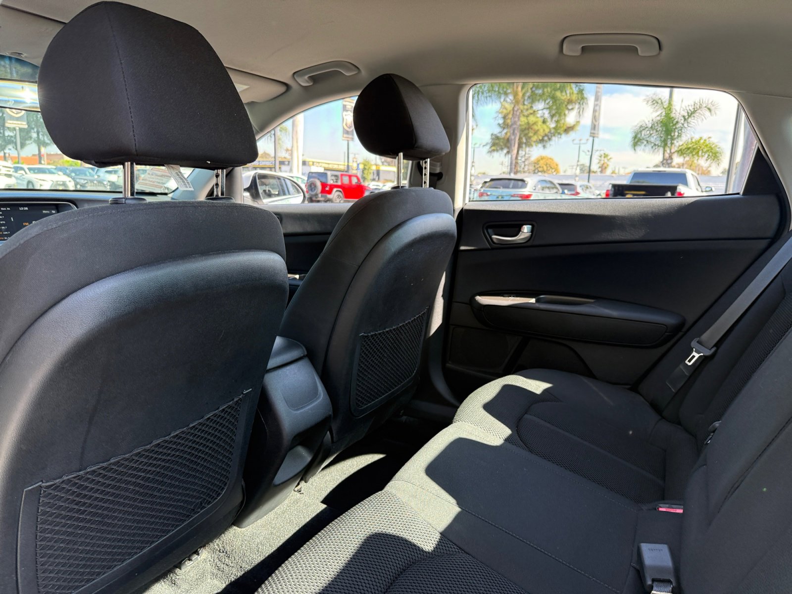 Used 2020 Kia Optima LX image 16