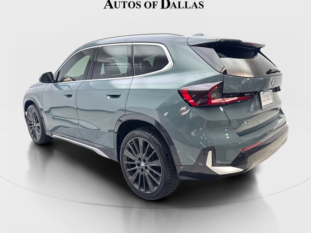 Used 2023 BMW X1 xDrive28i w/ Premium Package AWD/4WD image 9