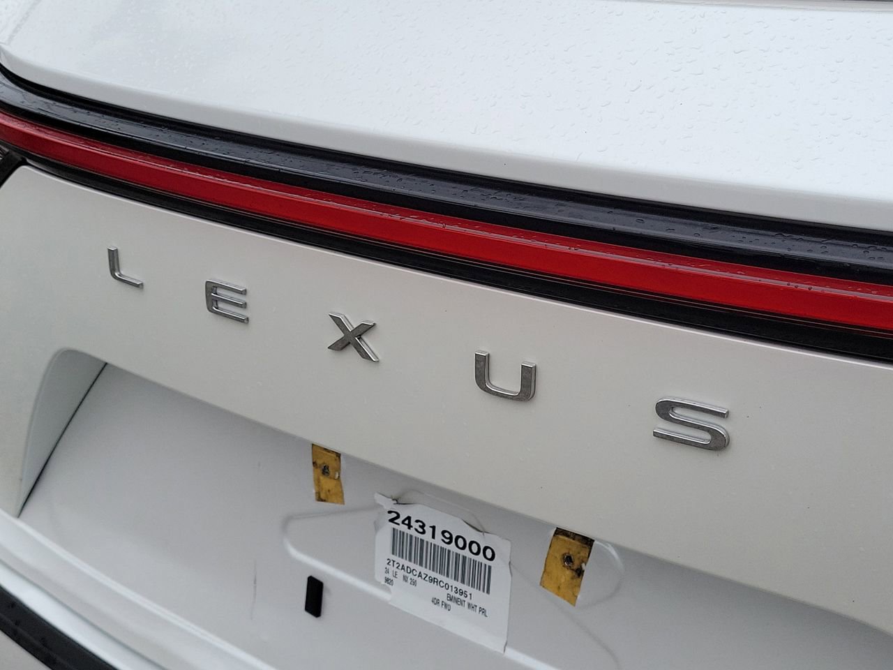 Used 2024 Lexus NX 250 FWD image 8