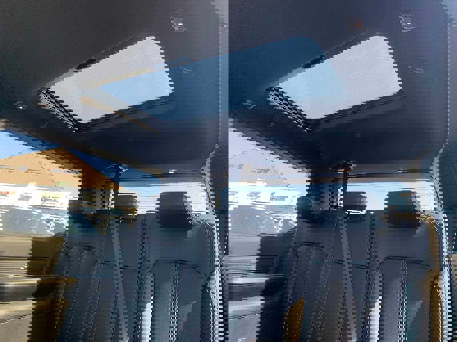 New 2025 Jeep Wagoneer Series II w/ Convenience Group I image 10