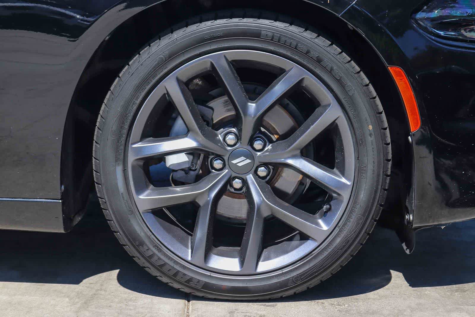 Used 2021 Dodge Charger SXT w/ Blacktop Package RWD image 8