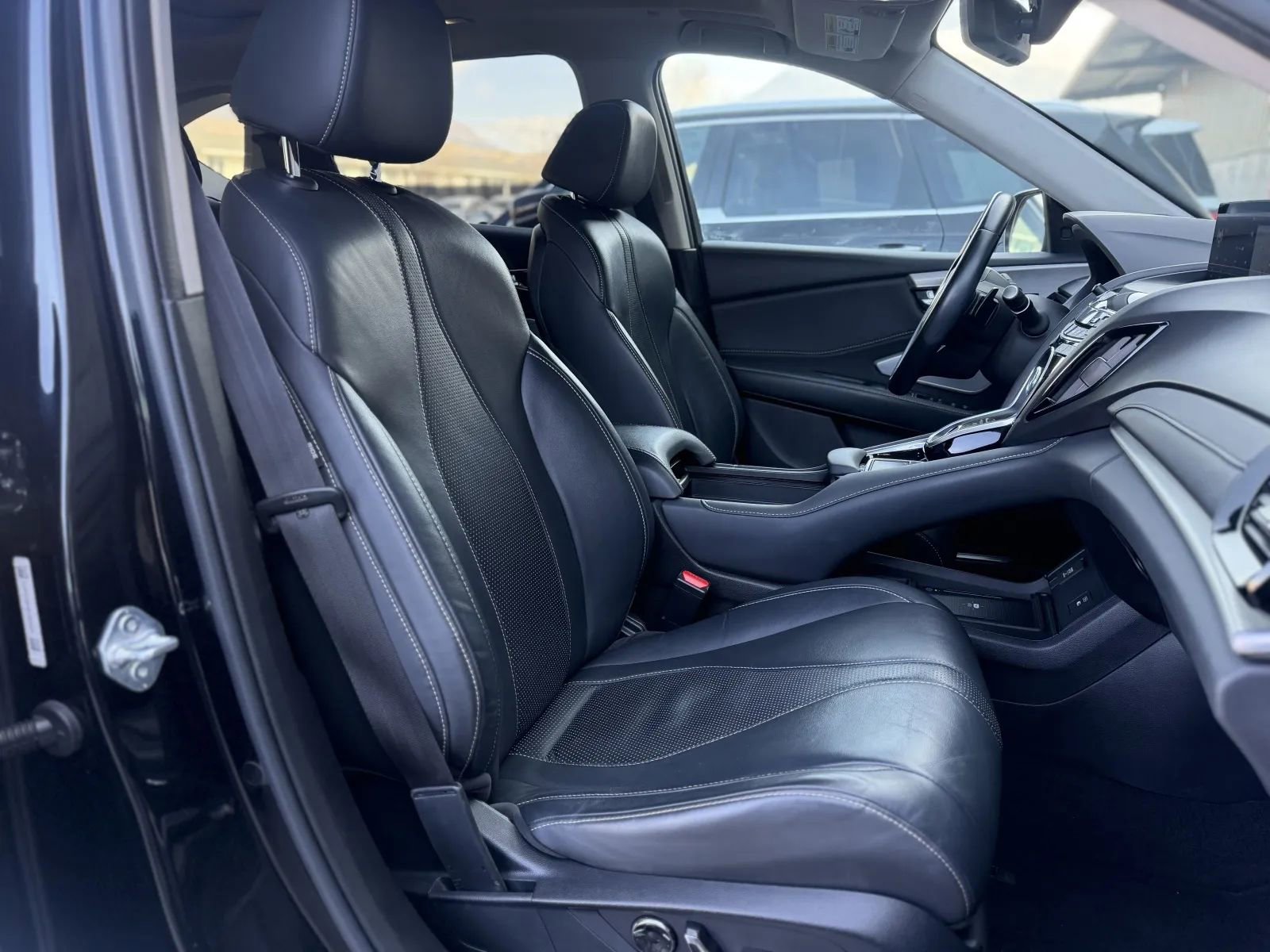 Used 2023 Acura RDX w/Tech image 18