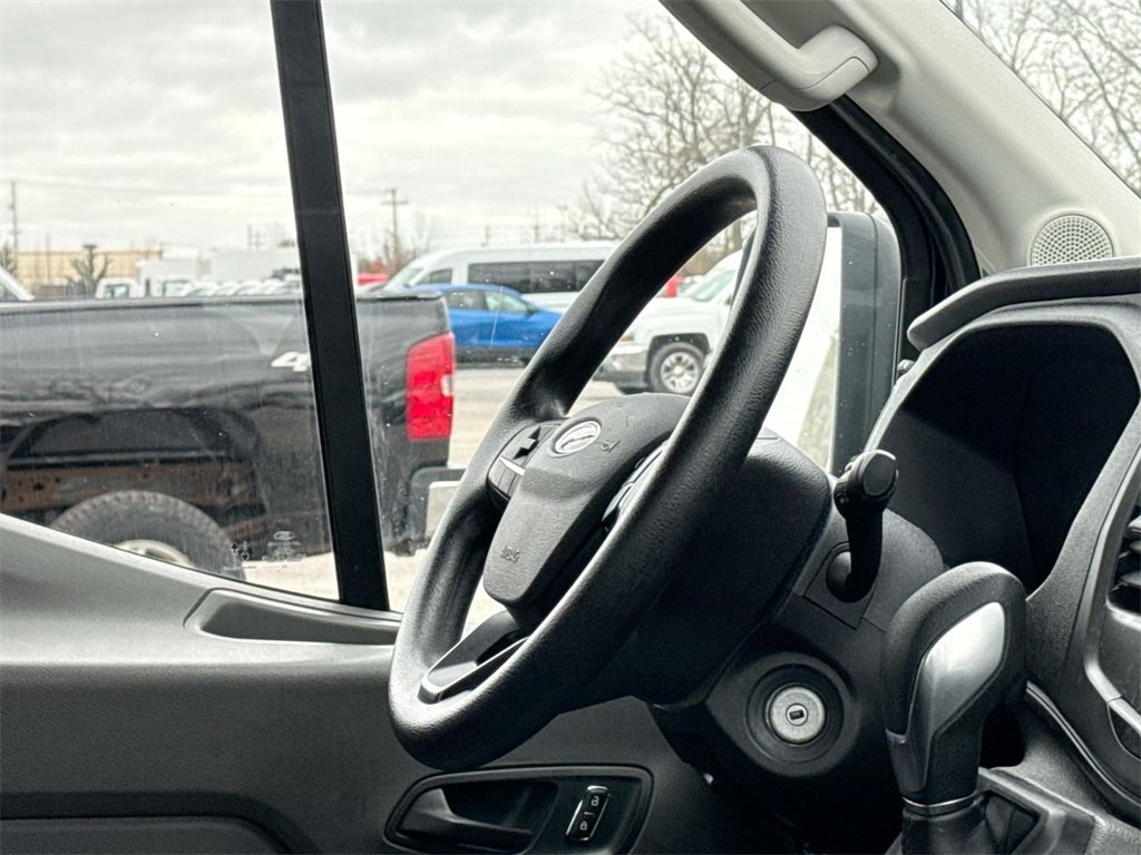 Used 2022 Ford Transit 350 XLT image 12