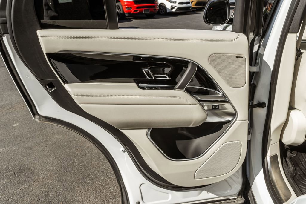 Used 2023 Land Rover Range Rover SE AWD/4WD image 30