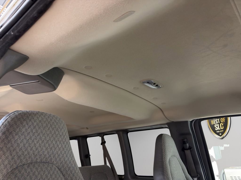 Used 2008 Chevrolet Express 3500 Extended Passenger w/ LT Preferred Equipment Group image 16