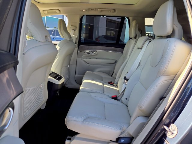 New 2027 Volvo XC90 B6 Ultra AWD/4WD image 11