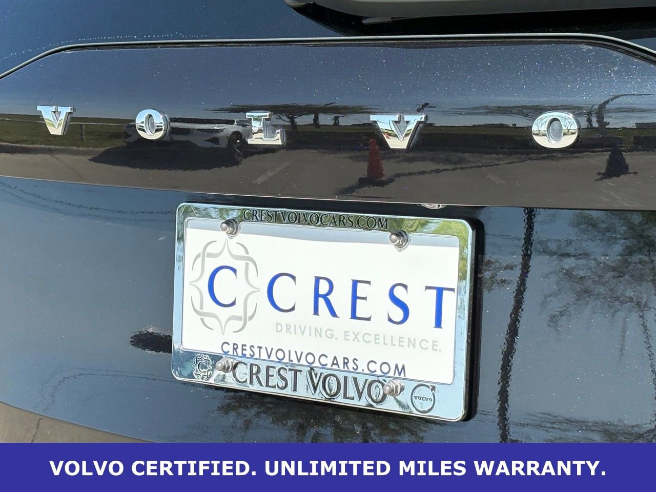 Certified 2023 Volvo XC90 B6 Plus w/ Protection Package Premier AWD/4WD image 10