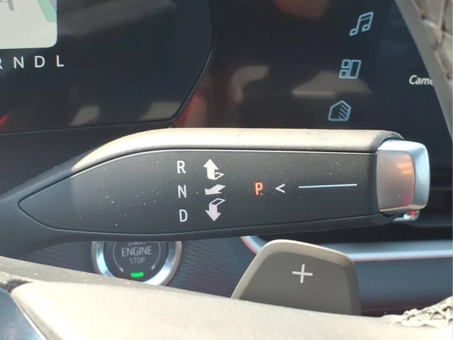 New 2027 Chevrolet Equinox LT w/ Safety and Technology Package FWD image 8