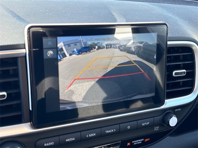 New 2026 Hyundai Venue SE image 14