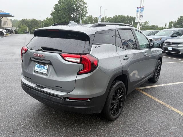 Used 2023 GMC Terrain SLE w/ Driver Convenience Package AWD/4WD image 8