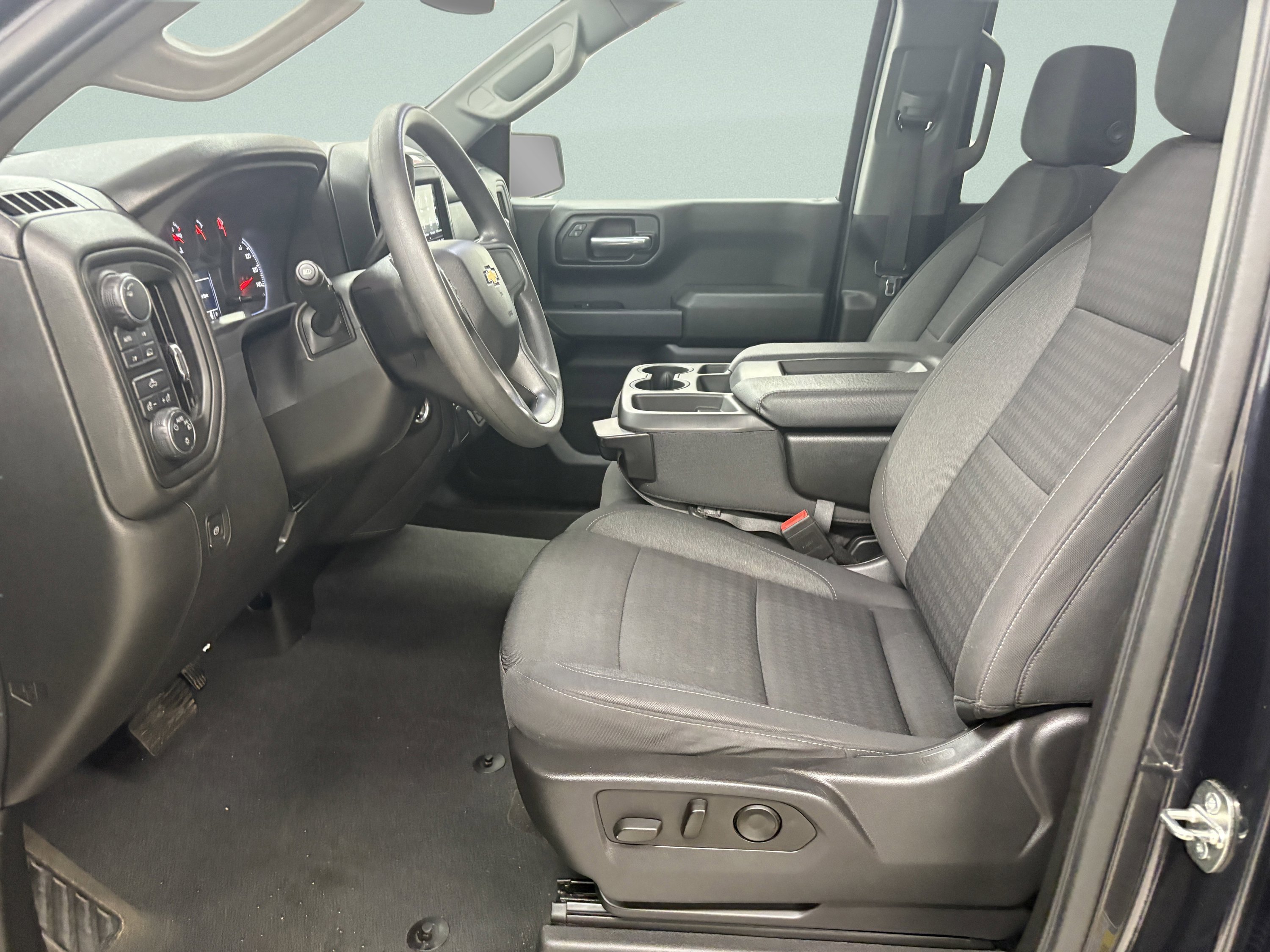 Used 2023 Chevrolet Silverado 1500 Custom w/ LPO, Dark Essentials Package image 11