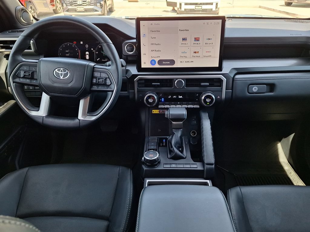 Used 2025 Toyota 4Runner Limited AWD/4WD image 14