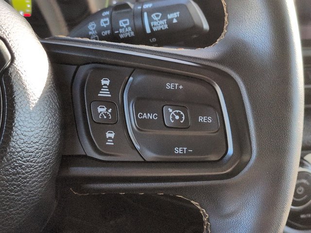 Used 2024 Jeep Wrangler Unlimited AWD/4WD image 24