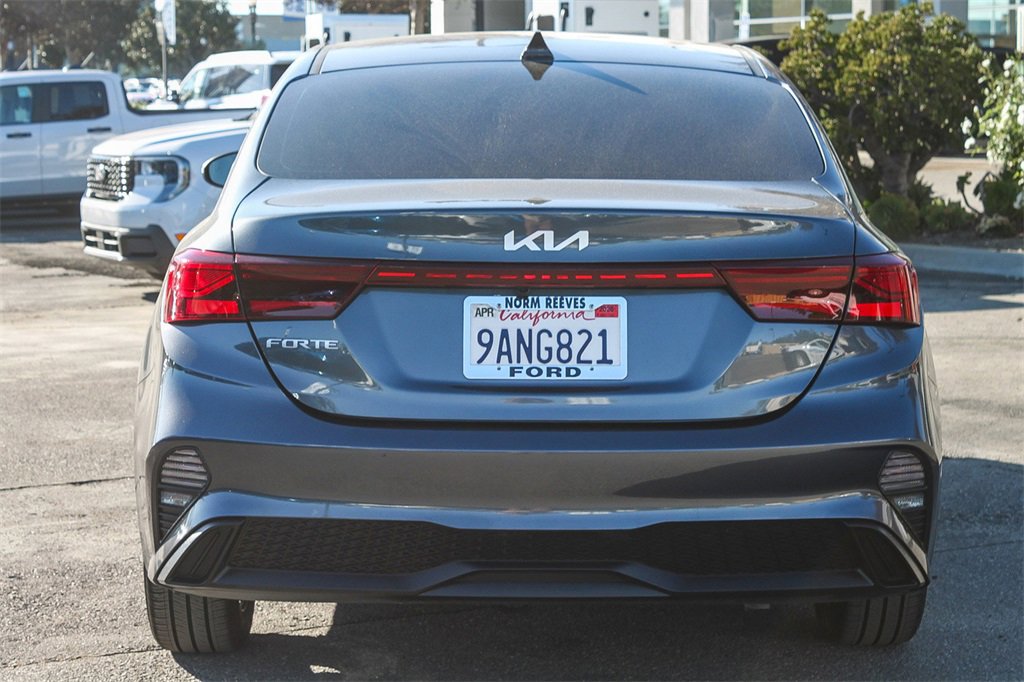 Used 2022 Kia Forte LXS w/ LXS Technology Package image 8